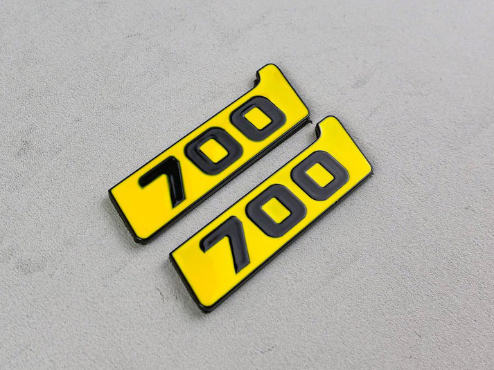 Metal Brabus 700 Yellow Fenders Emblem Logo Badges for Mercedes-Benz W463 W463A G-Class